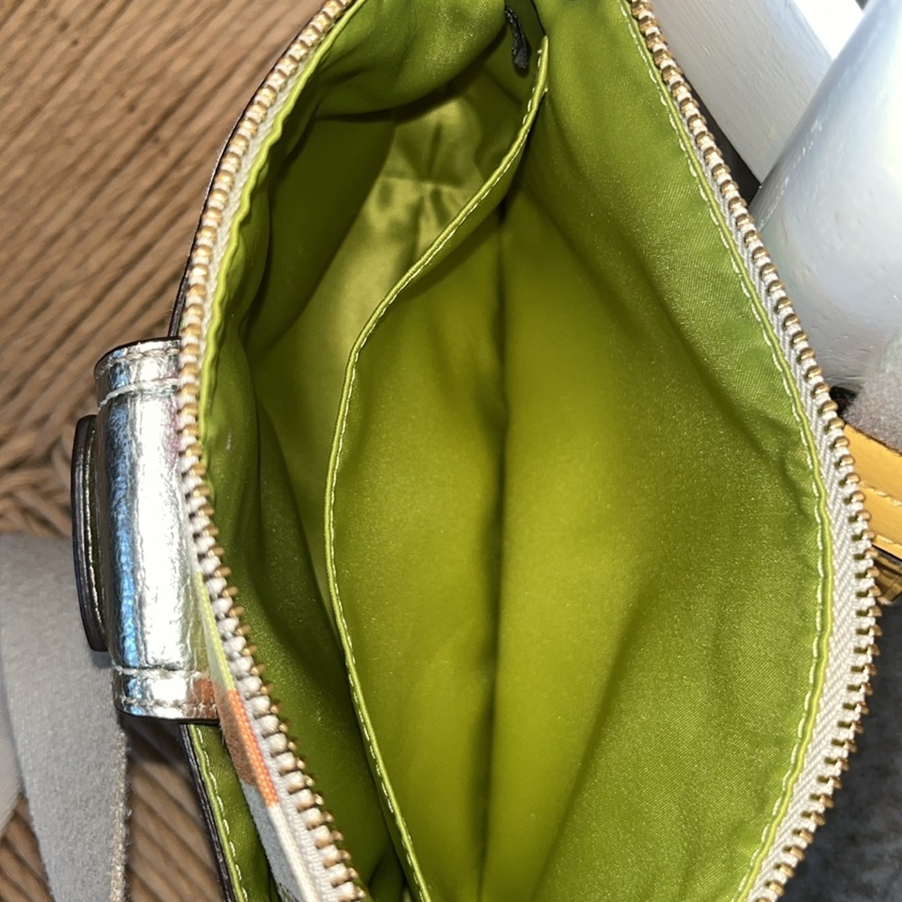 COACH Multicolor Striped Women's Crossbody bag. - Picture 6 of 6